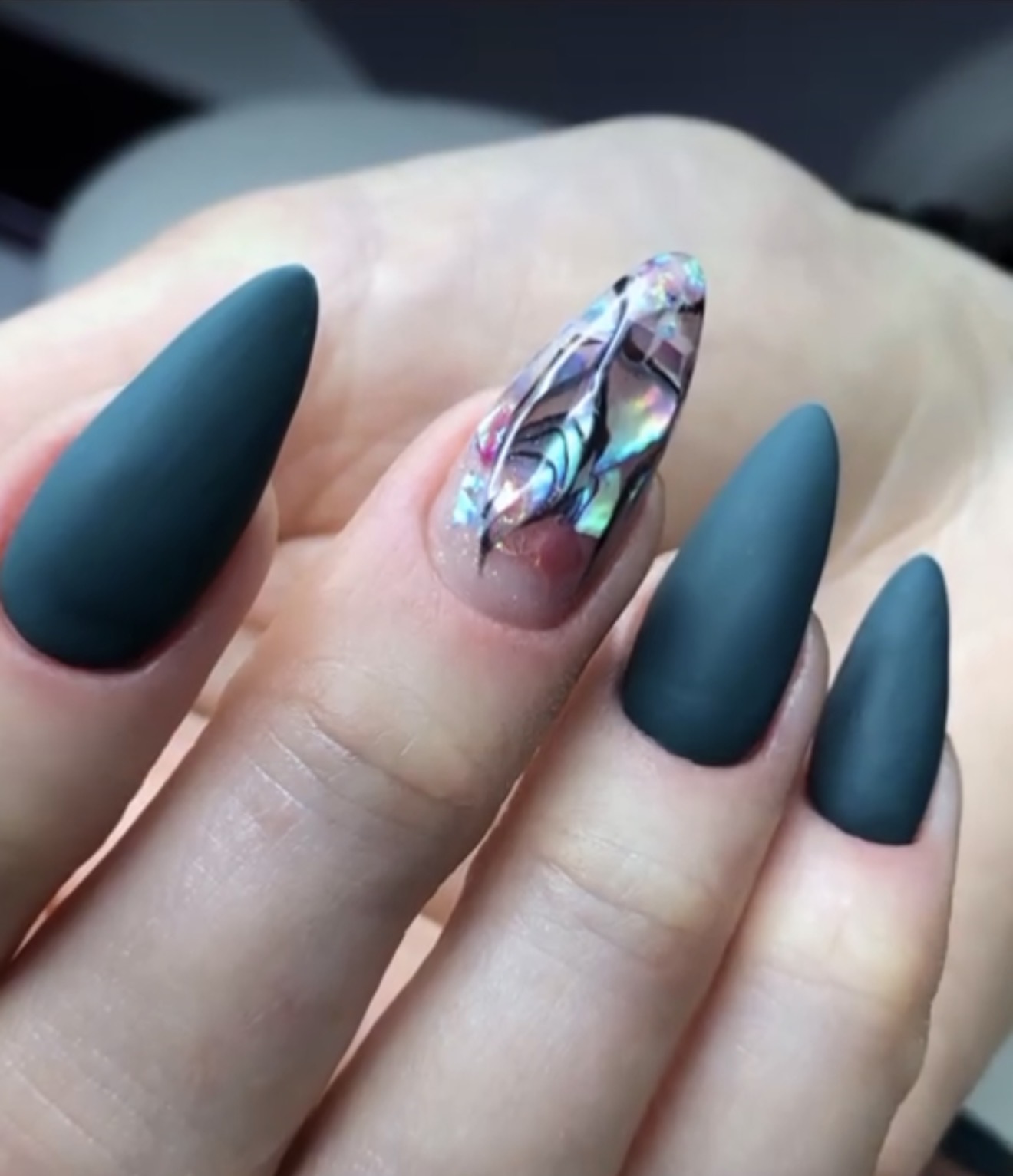 Манікюр by Mila