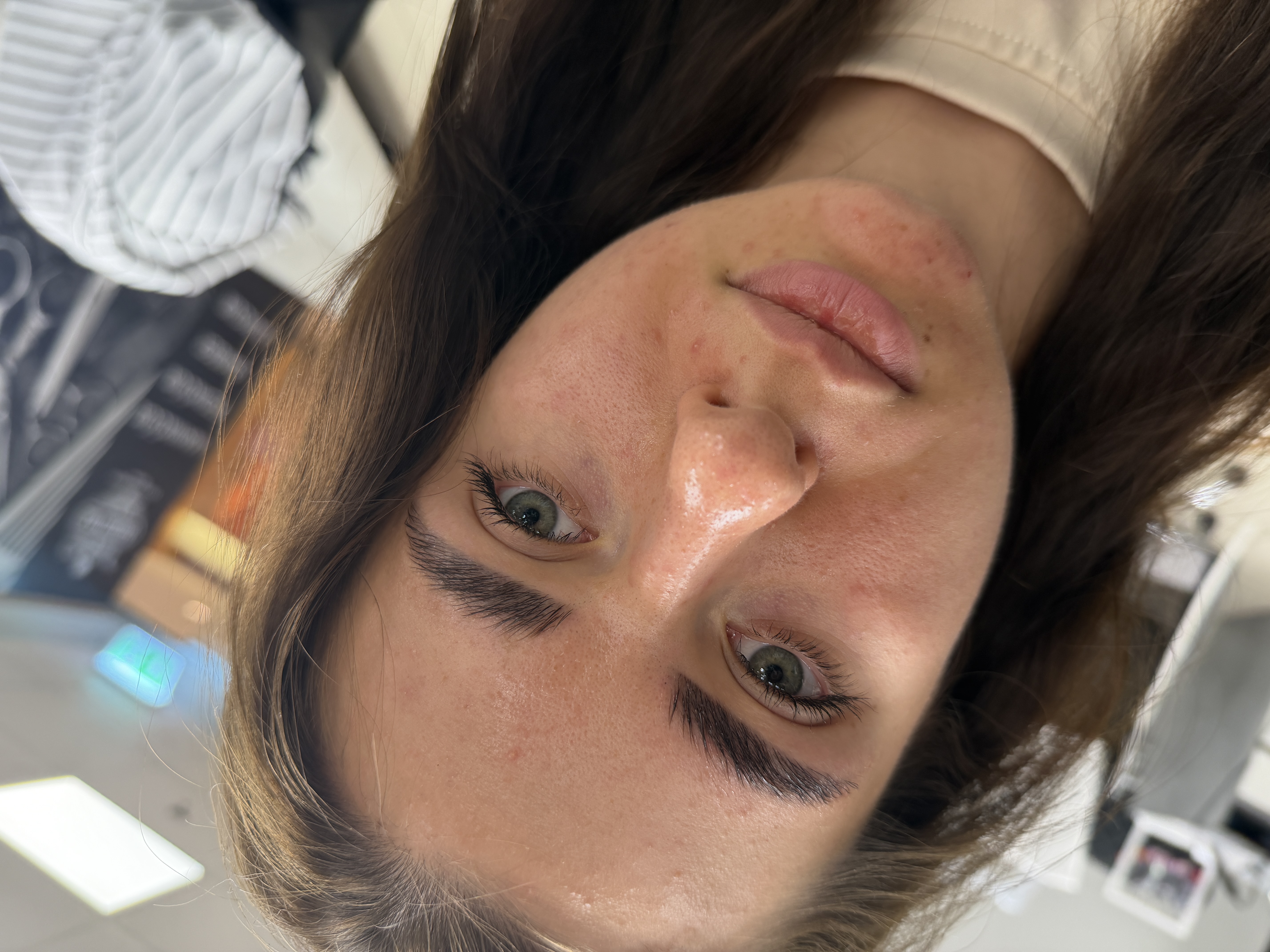 Brows — Yeva, Kaubamaja, Tallinn