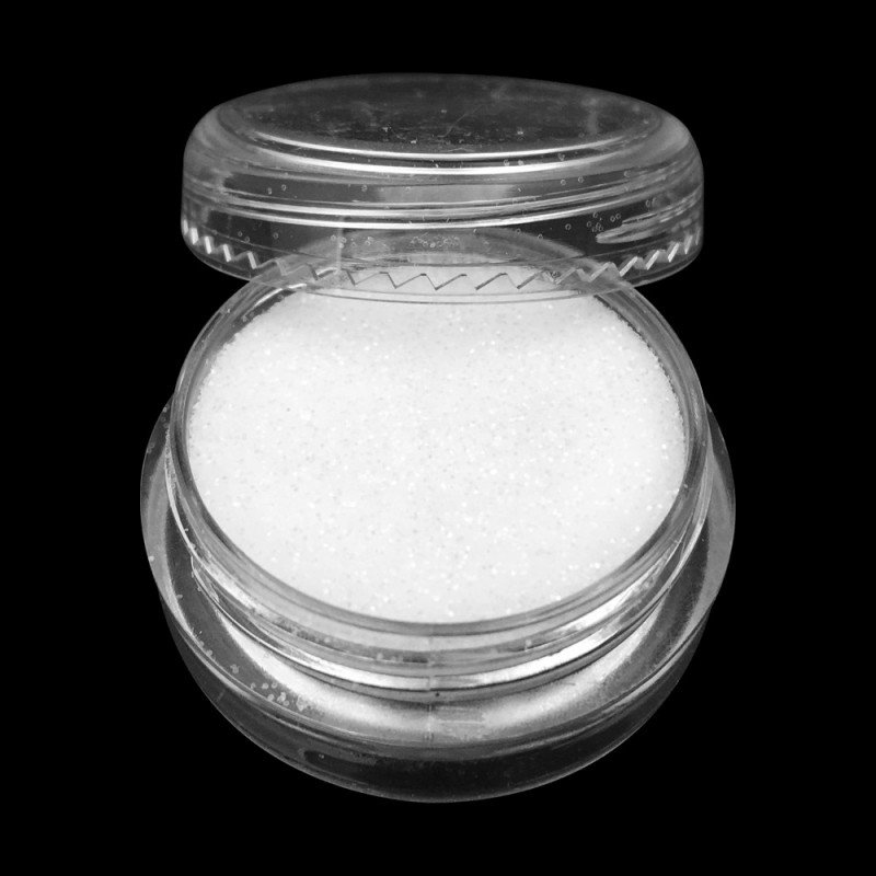 Glitter purgis – valge. Ääreni täidetud, mugav pakend meistrile. Tehasepakend. Osakeste suurus 1/128 tolli