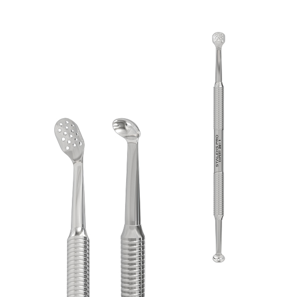 Cosmetology double-ended spoon EXPERT 20 TYPE 1 (Uno and oval spoon with 15 holes)